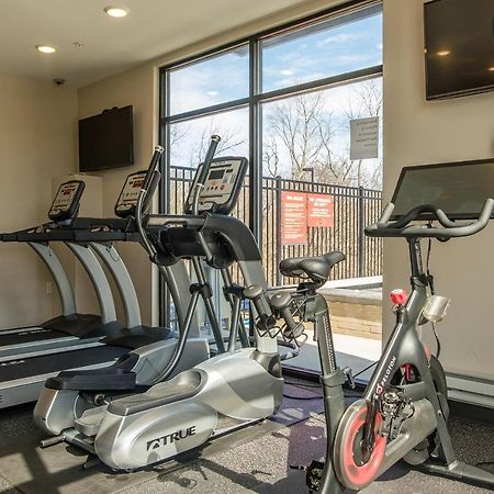 Frontdesk Core Apts Campustown Еймс Екстер'єр фото
