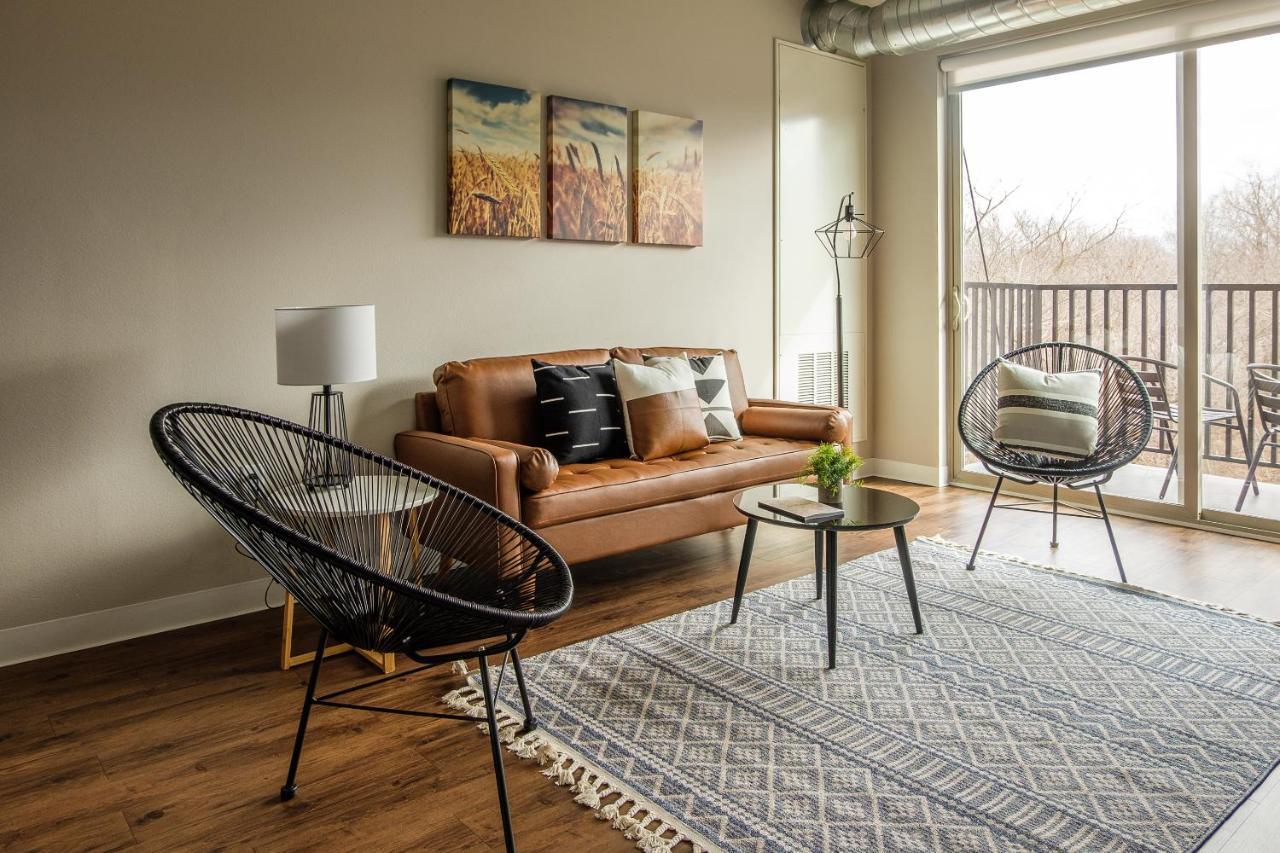 Frontdesk Core Apts Campustown Еймс Екстер'єр фото
